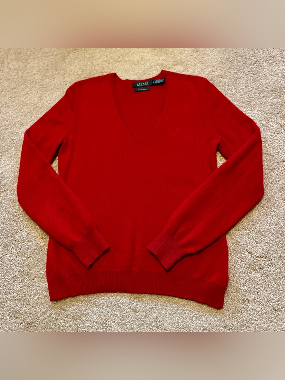 ❤️ Ralph Lauren Red Cashmere V-Neck Sweater ❤️